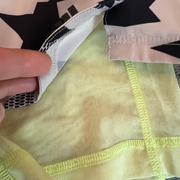 Adidas europian edition. - Picture 3 of 7